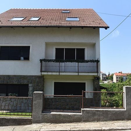 Apartmani Hitrec ザグレブ エクステリア 写真