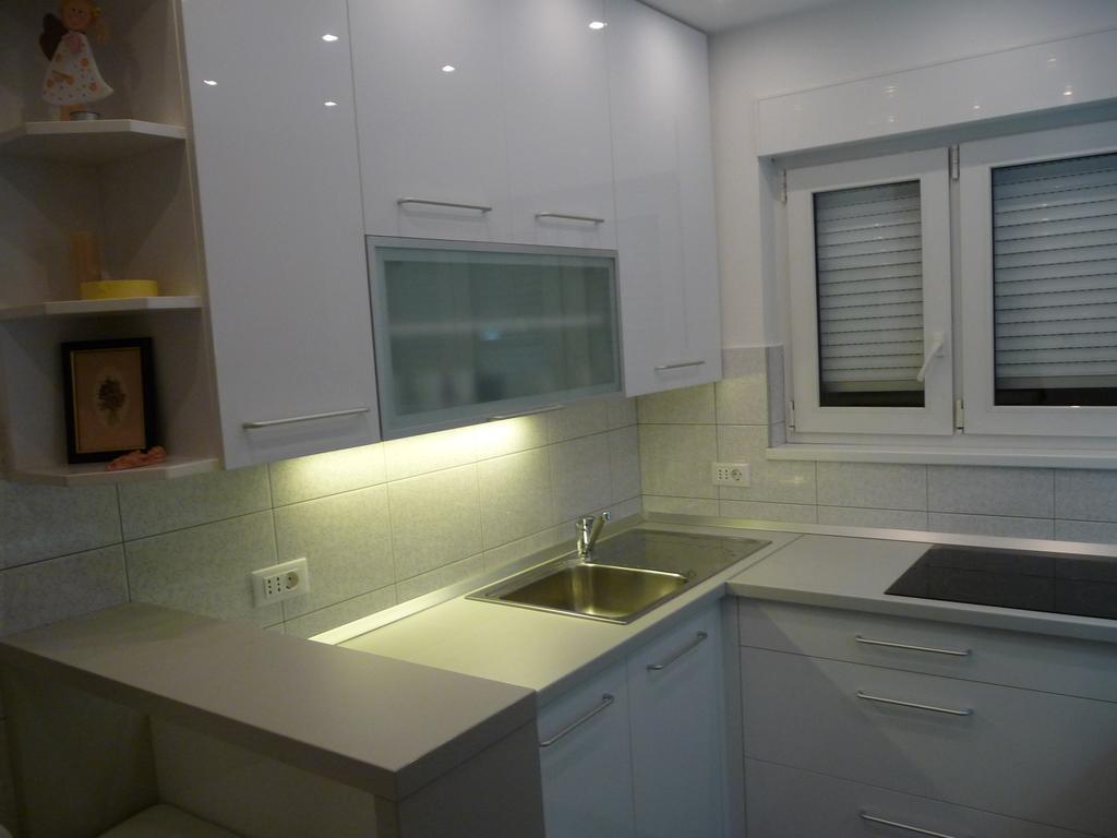 Apartmani Hitrec ザグレブ エクステリア 写真