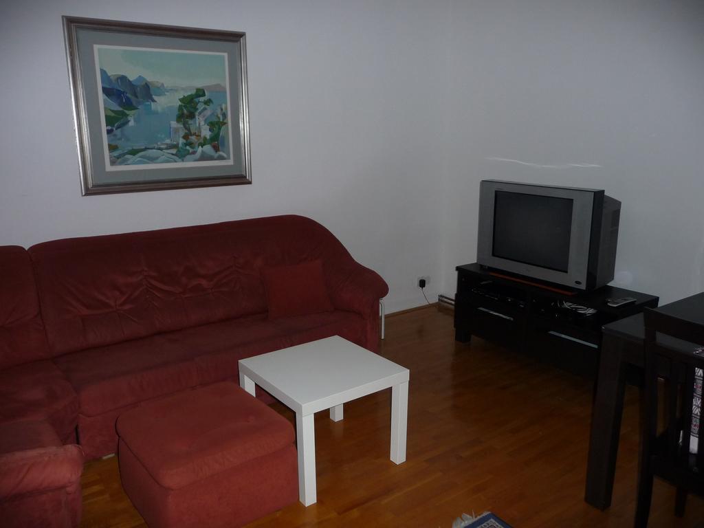Apartmani Hitrec ザグレブ エクステリア 写真