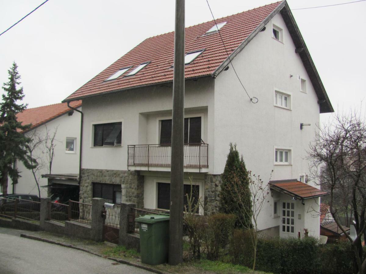 Apartmani Hitrec ザグレブ エクステリア 写真